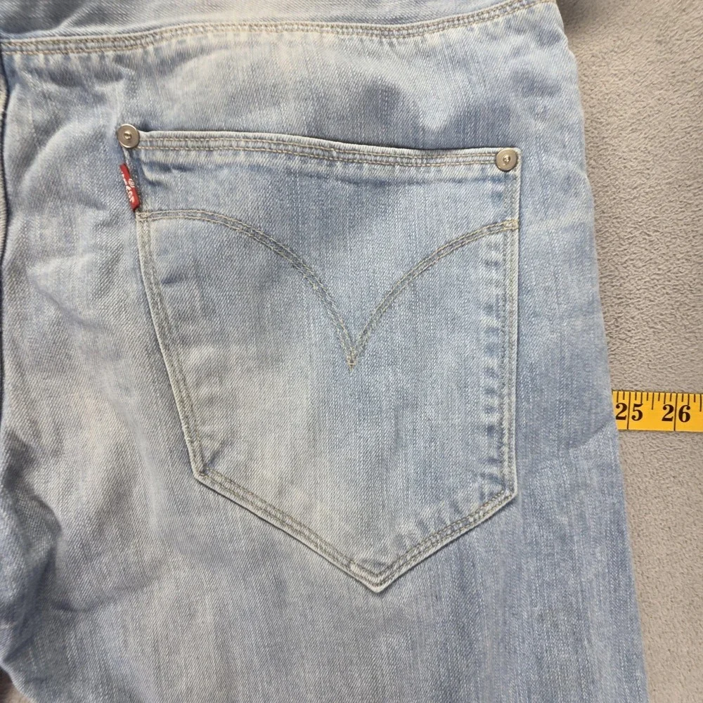 Levis important sizing